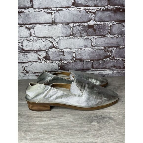 Lucky Brand Metallic Silver Leather Slip On Loafers Flats Shoes Women 11M US/43 - Picture 13 of 16